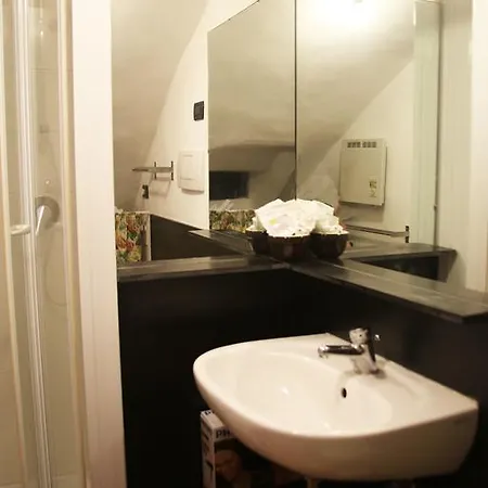 Loft In San Lorenzo 1 & 2 Генуя